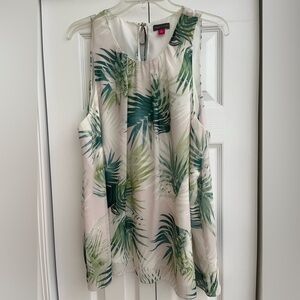Vince Camuto sleeveless women’s white w/ forest green off white leaf print